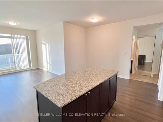 Aquaview - 305 3865 Lake Shore Boulevard West - photo 2