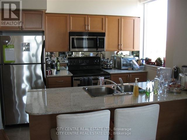 One Park Tower - 709 388 Prince Of Wales Drive - photo 1