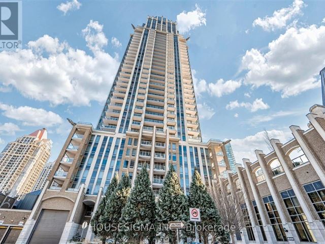 One Park Tower - 202 388 Prince Of Wales Drive - photo 1