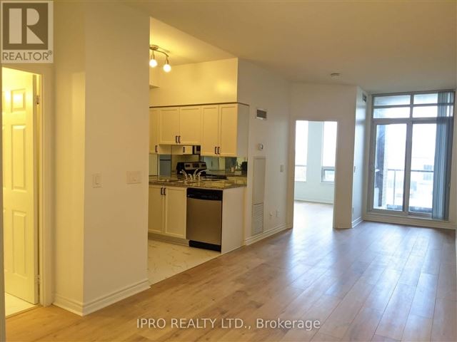 One Park Tower - 610 388 Prince Of Wales Drive - photo 2