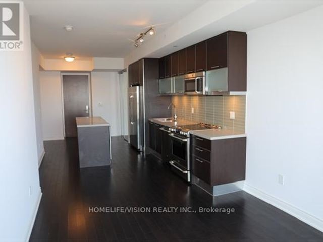 Aura at College Park - 7004 386 Yonge Street - photo 2