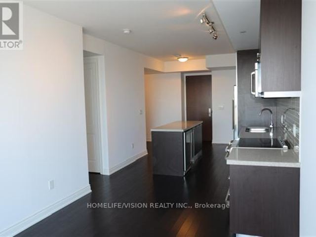 Aura at College Park - 7004 386 Yonge Street - photo 3