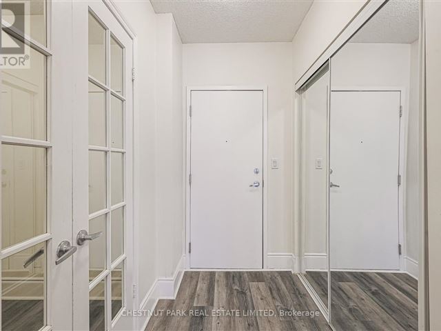 Ovation - 207 3880 Duke Of York Boulevard - photo 2