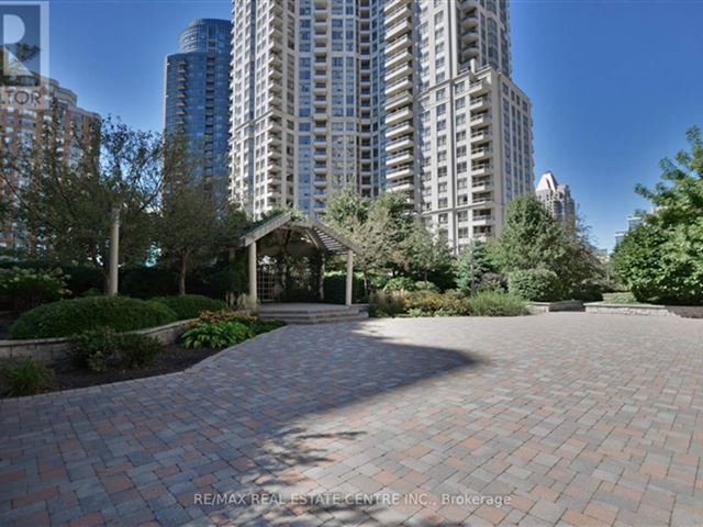 Ovation - 413 3880 Duke Of York Boulevard - photo 2