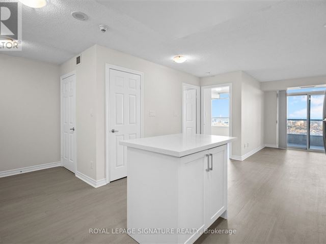 Ovation - 2012 3880 Duke Of York Boulevard - photo 3