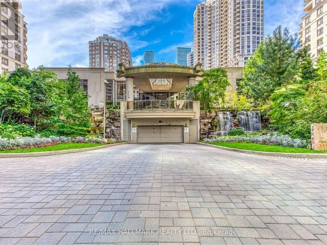 Ovation - 2701 3880 Duke Of York Boulevard - photo 1