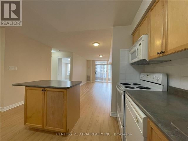 Ovation - 2203 3880 Duke Of York Boulevard - photo 3