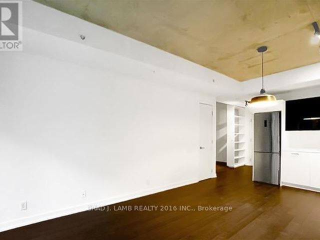 Brant Park Lofts - 518 39 Brant Street - photo 2