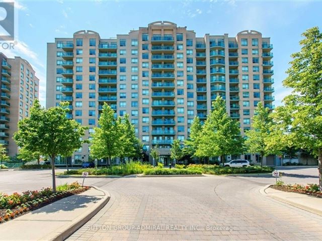 The Gates of Bayview Glen V - 211 39 Oneida Crescent - photo 1