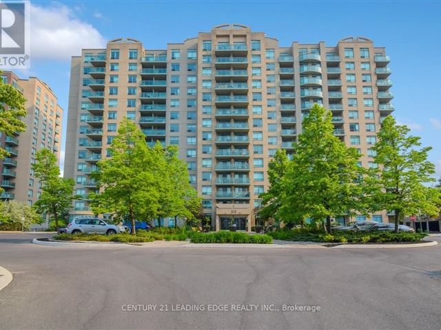 The Gates of Bayview Glen V - lph19 39 Oneida Crescent - photo 1