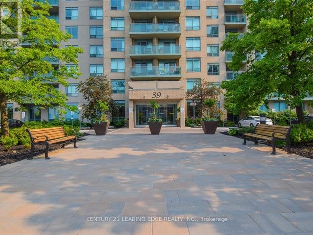 The Gates of Bayview Glen V - lph19 39 Oneida Crescent - photo 2