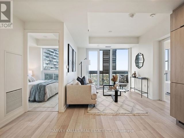 La Piazza Lofts - 4006 39 Roehampton Avenue - photo 2