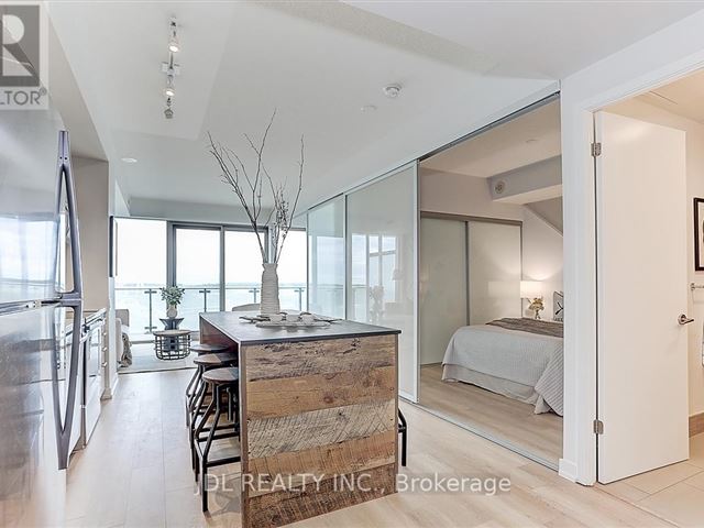 The Gooderham - 809 390 Cherry Street - photo 2