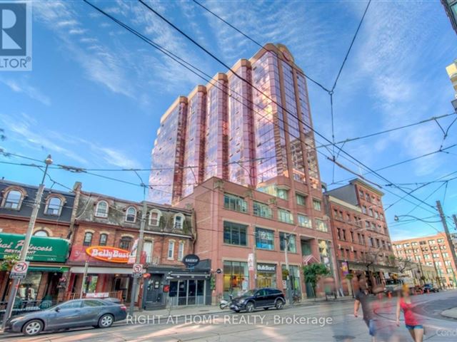 The 393 On King - ph1206 393 King Street West - photo 1