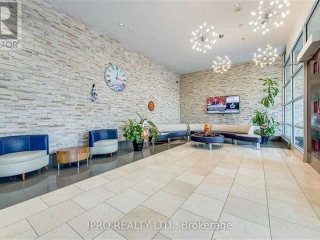 Citygate - 513 3939 Duke Of York Boulevard - photo 3