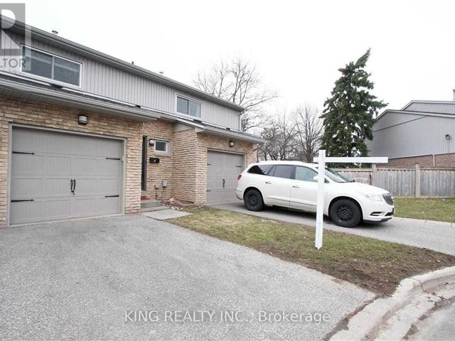 Aspen Parkway - 17 399 Vodden Street East - photo 2