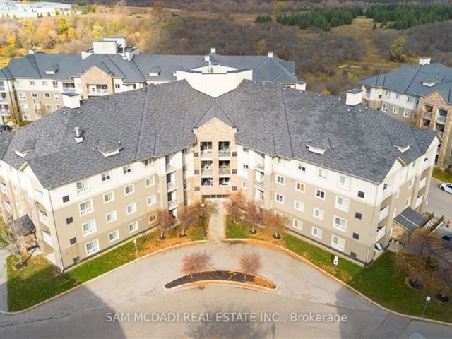 4 Dayspring Condos - 102 4 Dayspring Circle - photo 1