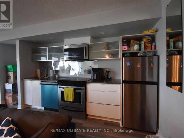 Neo - CityPlace - 1622 4 Spadina Avenue - photo 2