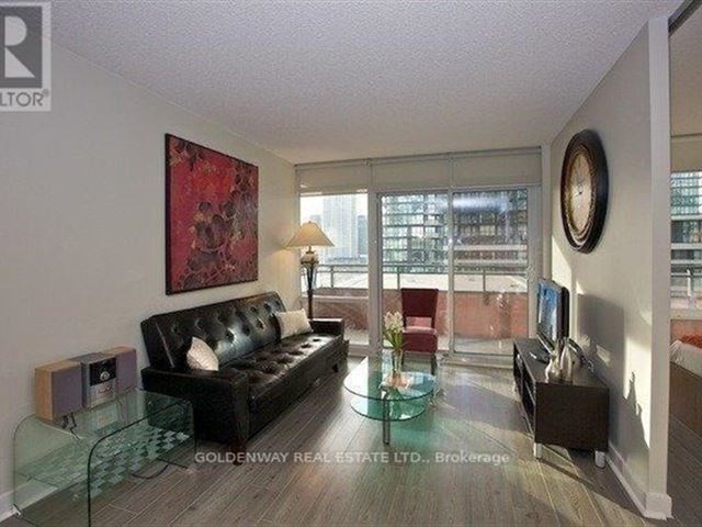 Neo - CityPlace - 721 4 Spadina Avenue - photo 1