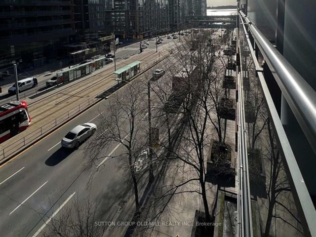 Neo - CityPlace - 604 4 Spadina Avenue - photo 1