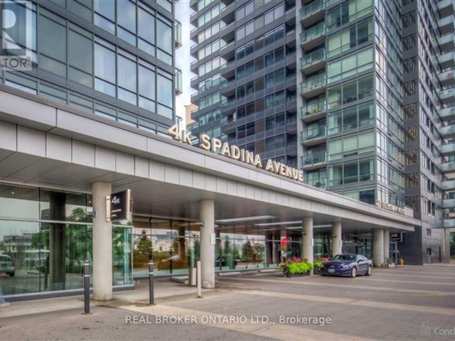 Neo - CityPlace - 810 4 Spadina Avenue - photo 1