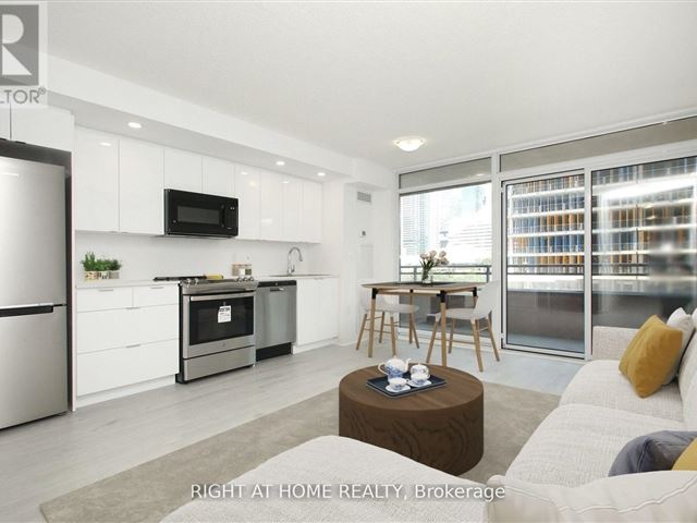 Neo - CityPlace - 309 4 Spadina Avenue - photo 1