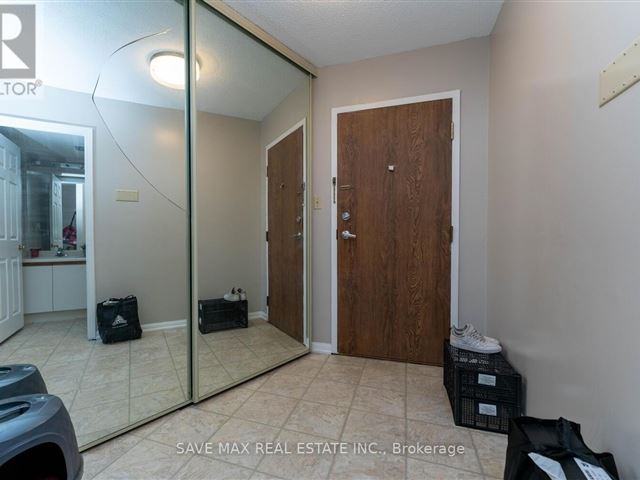 Humberview Heights - 1401 40 Richview Road - photo 2