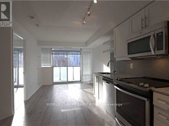 Ivory on Adelaide - 1107 400 Adelaide Street East - photo 3