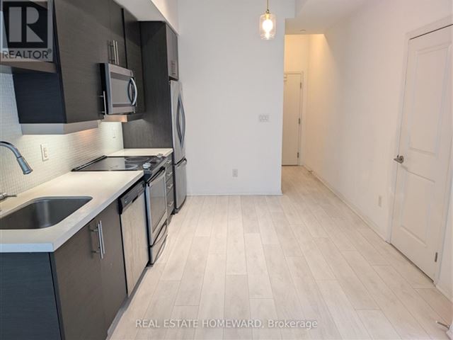 Ivory on Adelaide - 107 400 Adelaide Street East - photo 2