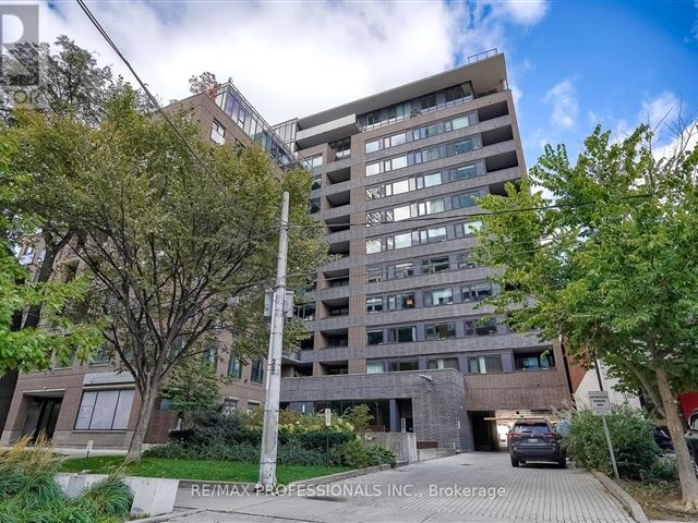 400 Wellington - 302 400 Wellington Street West - photo 1