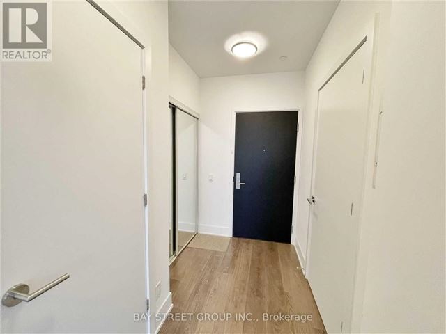 Stanley Condos - 4203 403 Church Street - photo 2