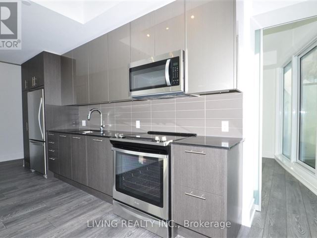 Stanley Condos - 2805 403 Church Street - photo 3