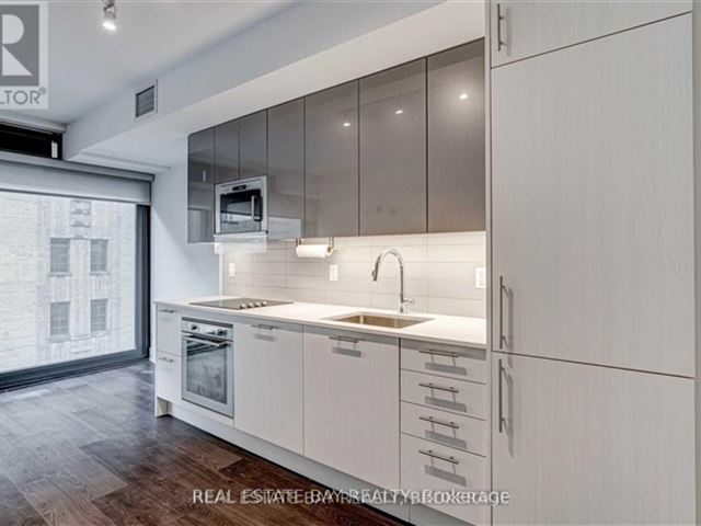 Stanley Condos - 312 403 Church Street - photo 1