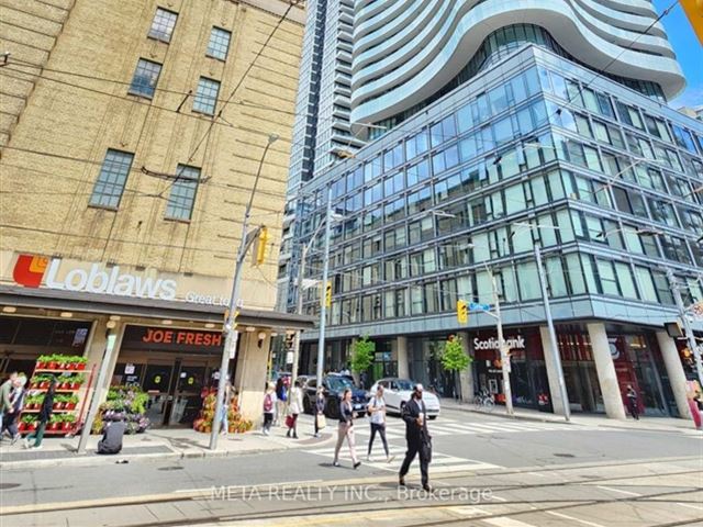 Stanley Condos - 3204 403 Church Street - photo 1