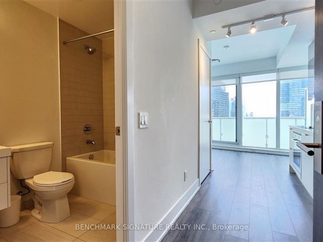 Stanley Condos - 2503 403 Church Street - photo 3