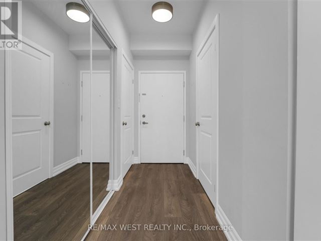 ParkCity Condominiums - 214 4040 Upper Middle Road - photo 2