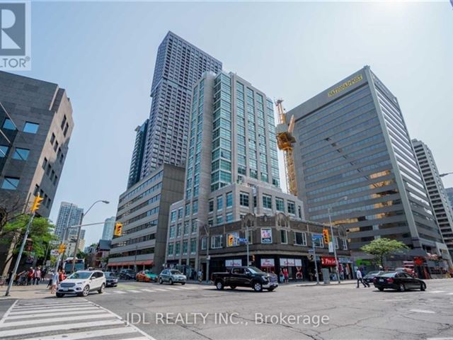 The Rosedale - 601 409 Bloor Street East - photo 1