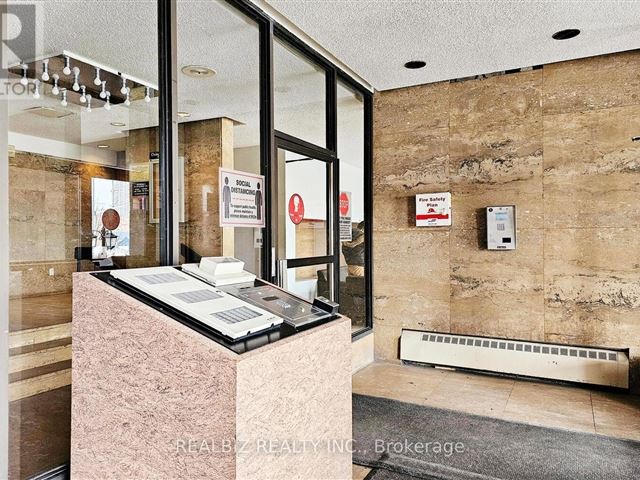 4091-4101 Sheppard Avenue East Condos - 1903 4101 Sheppard Avenue East - photo 3