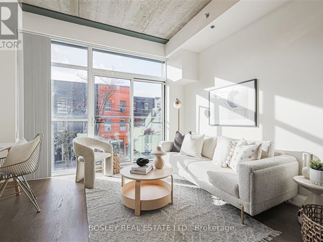 Motif Lofts and Towns - 204 41 Ossington Avenue - photo 1