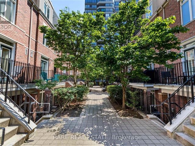 The Central - 144 415 Jarvis Street - photo 3