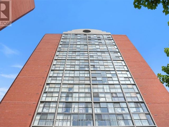 Chelsea Towers - 2213 4205 Shipp Drive - photo 2