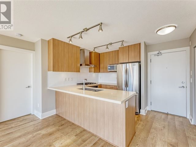 Aviara - 1609 4189 Halifax Street - photo 3