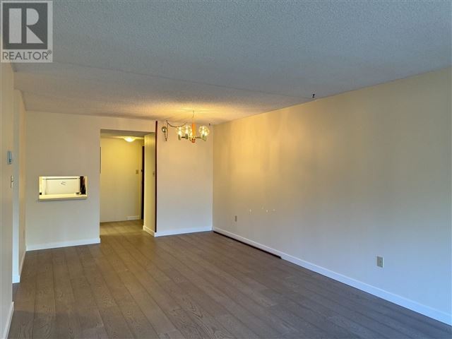 Park Avenue Towers - 404 4134 Maywood Street - photo 2