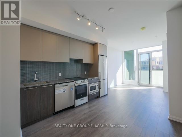 Kingsway By The River - 504 4208 Dundas Street West - photo 1