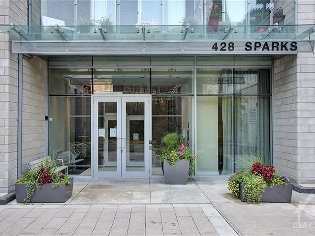 Cathedral Hill - 306 428 Sparks Street - photo 1