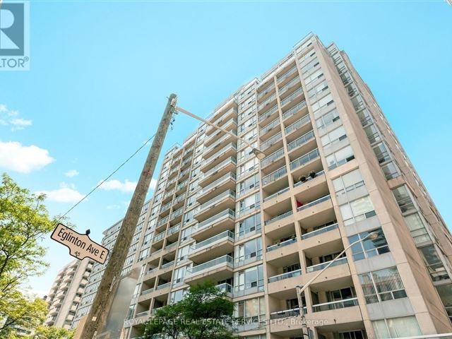 43 Eglinton Avenue East Condos - 209 43 Eglinton Avenue East - photo 1