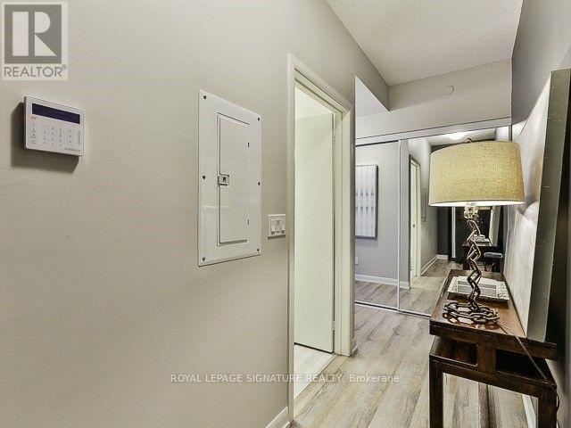 Fabrik Condos - 1011 435 Richmond Street West - photo 2