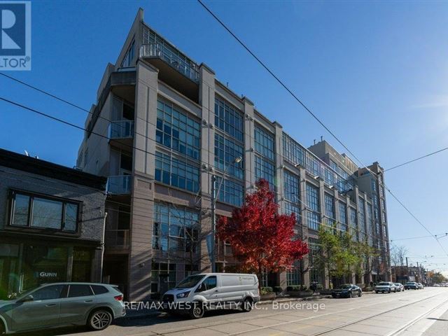 High Park Lofts - 503 433 Roncesvalles Avenue - photo 2