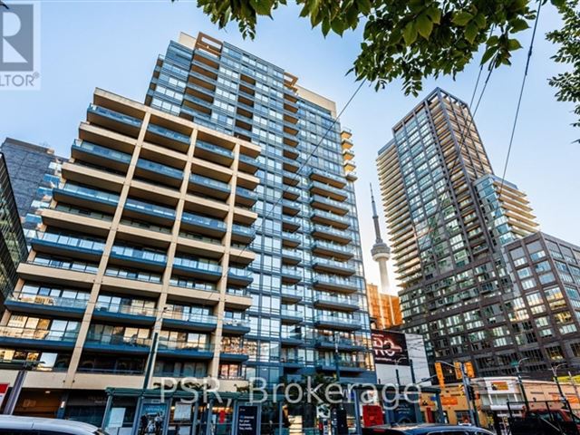 The Hudson - 612 438 King Street West - photo 1