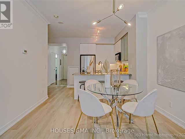 The Hudson - 512 438 King Street West - photo 2